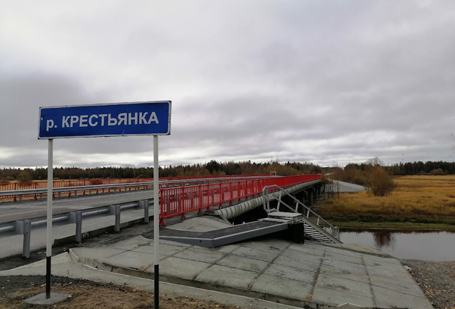 В Ханты-Мансийском автономном округе отремонтировали мост через реку Крестьянка